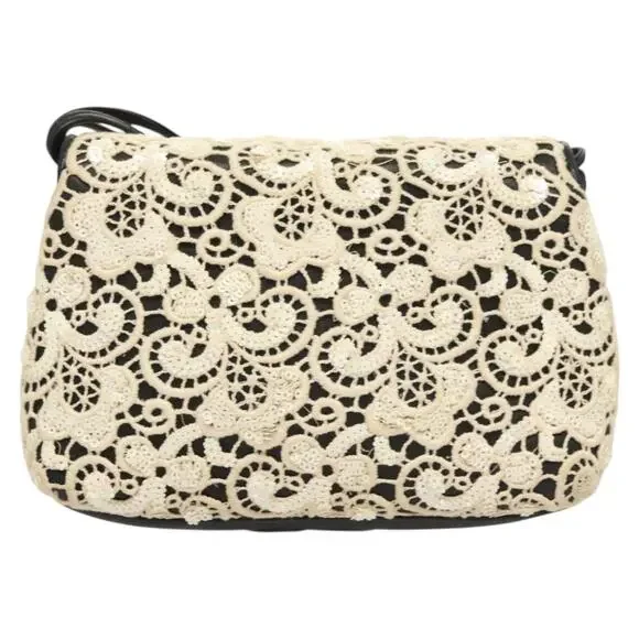 Chanel Classic Flap Shoulder Bag - Picture 2 of 8